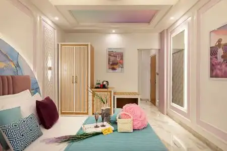 Sarang Palace - Boutique Stays & Candlelight Dining - 115