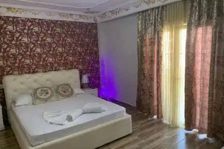 Riva Durres - 8