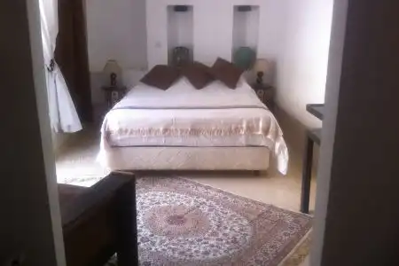 Dar Nabila - 12