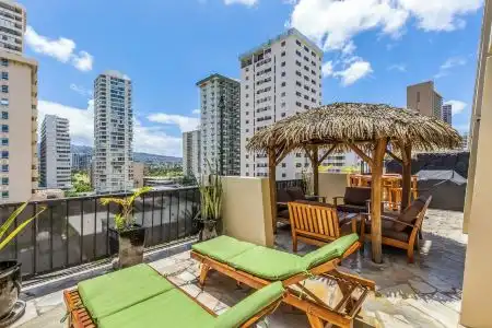 Castle Bamboo Waikiki - 4