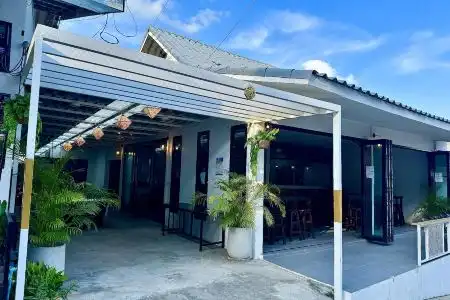 Eclipse Hostel and Bar - 1