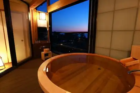 Toi Fujiya - 2