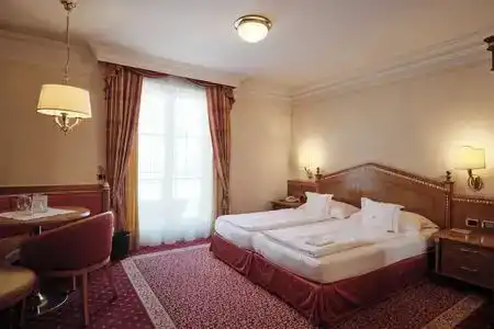 CityGoldener Adler B&B - 6