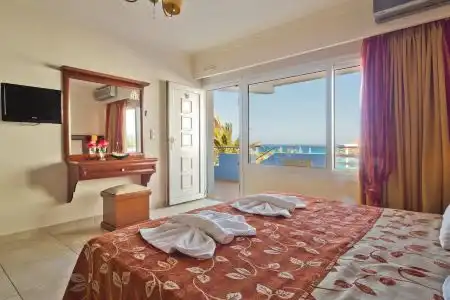 Royal Beach - 23