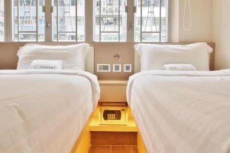 i-Hotel - 0