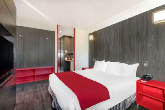 Ramada Encore by Wyndham Queretaro - 74