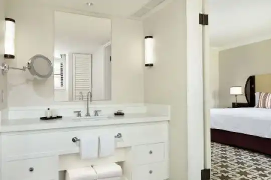 Boca Beach Club, A Waldorf Astoria - 16