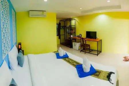 Sea Sand Sun Resort, Lanta Island - 10