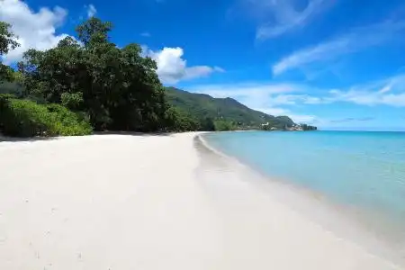 VallonEnd Beachfront villa with excellent view - 8
