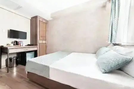 Castle Franco Suites - 23