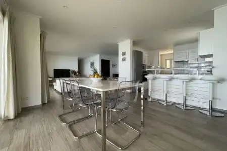 VallonEnd Beachfront villa with excellent view - 31