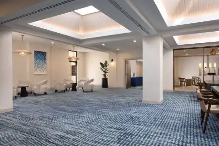 DoubleTree Suites by Hilton Orlando at Disney Springs - 6