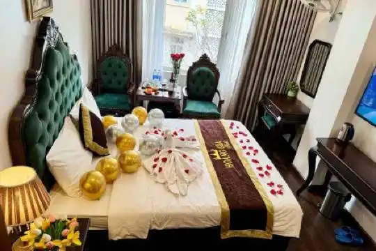 Royal Nhân hòa - 42