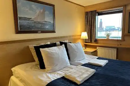 Den Röda Båten - 62