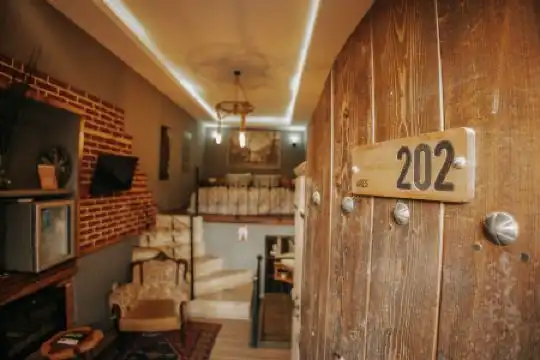 Vintage Cave House - 79