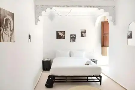 Hôtel Racine - 50