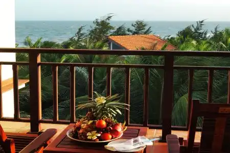 Golden Coast Resort & Spa - 27