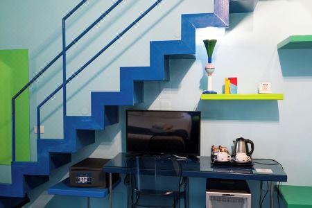 Correra 241 Lifestyle - 7