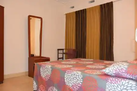 Centuria holiday home kandy - 5