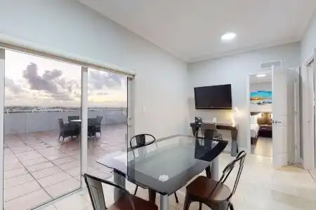 Nuvo Suites - Miami / Doral - 95
