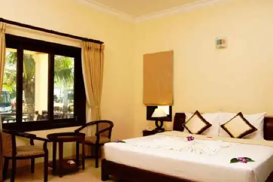 Golden Coast Resort & Spa - 25