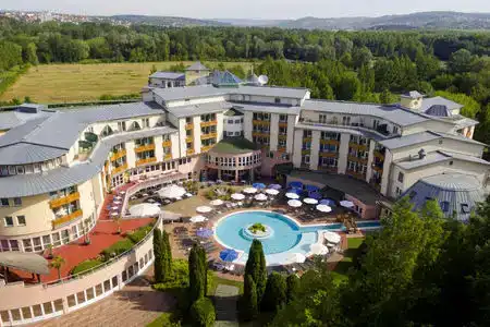Lotus Therme & Spa - 2