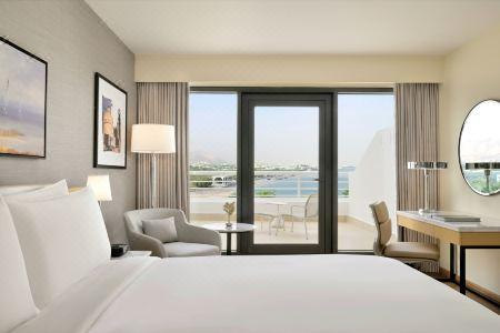 Crowne Plaza MUSCAT by IHG - 4