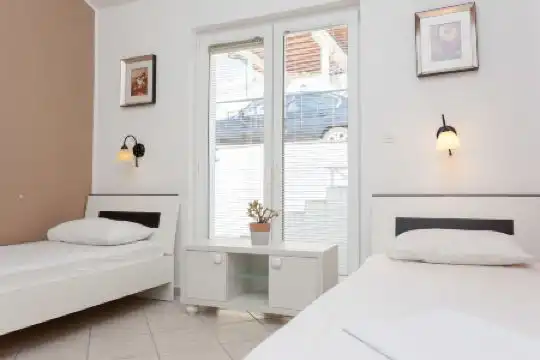 Vila Tamburic - 111