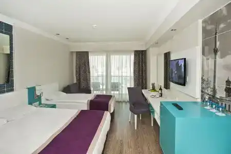 Crystal Waterworld Resort & Spa - Ultimate All Inclusive - 17