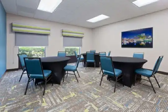 Hampton Inn & Suites Orlando International Drive North - 9