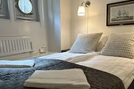 Den Röda Båten - 79