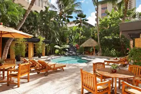 Castle Bamboo Waikiki - 3