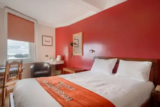 Amsterdam Brighton - 84
