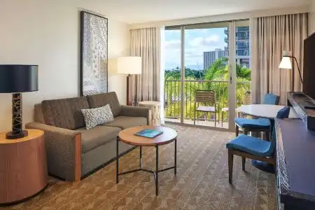 Embassy Suites by Hilton Waikiki Beach Walk - 0