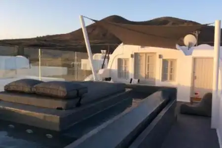 Almyra Oia Suites - 91