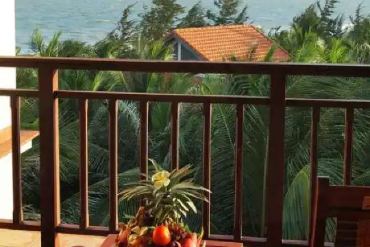 Golden Coast Resort & Spa - 38