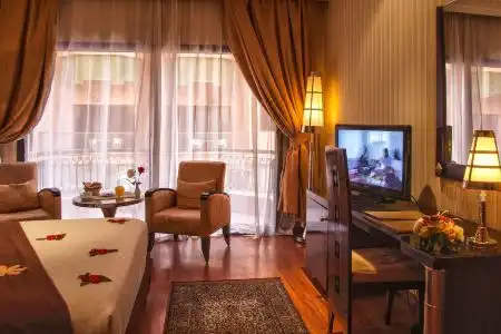 Royal Mirage Deluxe - 15