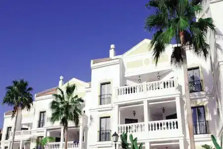 Beverly Hills Suites - Excels & Resorts - 6