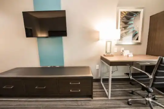 Holiday Inn Express & Suites Houston - Hobby Airport Area, An Ihg - 56