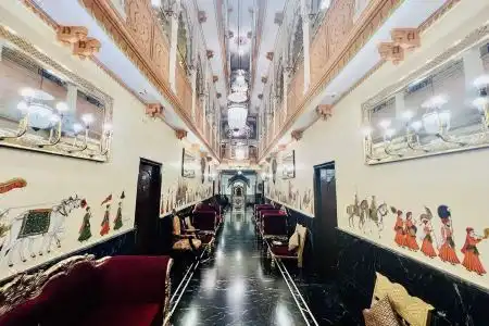 Umaid Mahal - A Heritage Style Boutique - 5