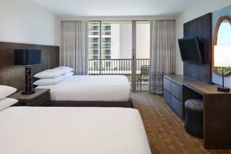 Embassy Suites by Hilton Waikiki Beach Walk - 91