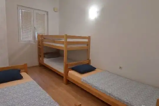 Vila Tamburic - 97