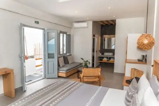 Almyra Oia Suites - 40