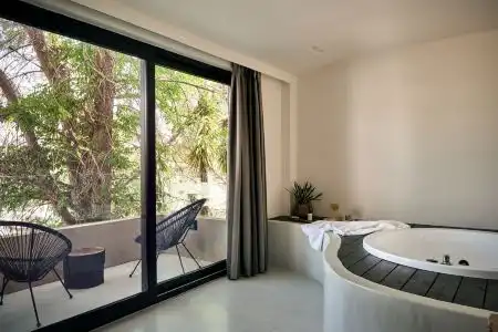 Gloria Maris Suites and Villa - 67