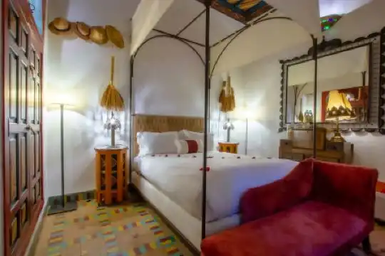 Riad Kaiss By Anika - 147