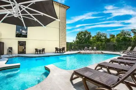 Grand Oaks - 2