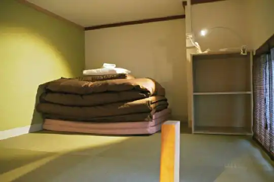J-Hoppers Hiroshima Guesthouse - 19