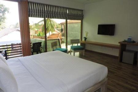 Binnacle Negombo - 8