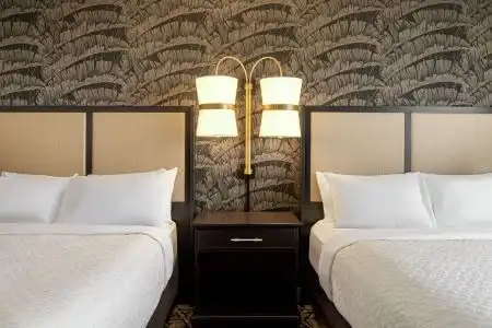 Embassy Suites by Hilton Fort Lauderdale - 17th Street - 3