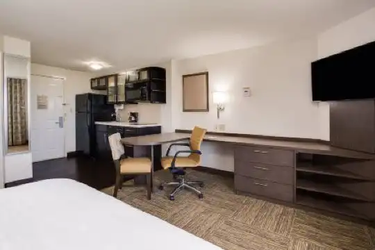 Candlewood Suites Fort Lauderdale Airport-Cruise, An Ihg - 77
